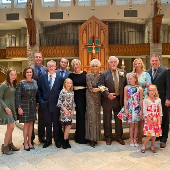 Meet your Posher, Christine - Picture 3 of 7